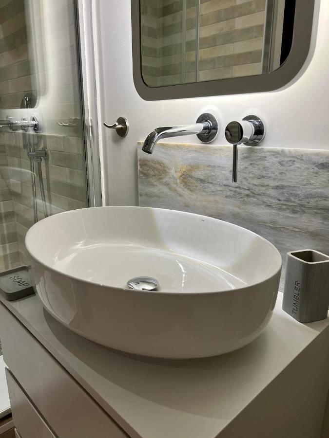G&W Luxury Rooms Афины Экстерьер фото
